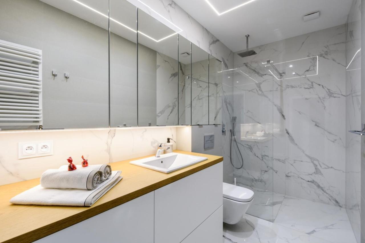 Zlota Luxury Apartments Varšava Exteriér fotografie