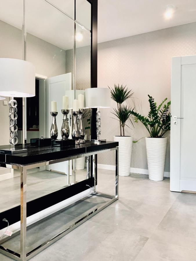 Zlota Luxury Apartments Varšava Exteriér fotografie